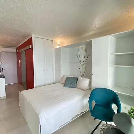 06bh - Beautiful Seafront Apartamento Saint-Laurent-du-Var