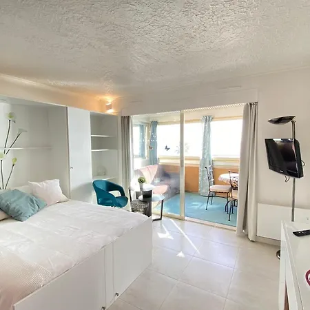 Apartment 06bh - Beautiful Seafront