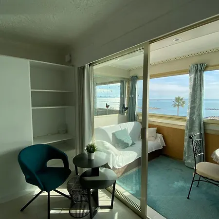 06bh - Beautiful Seafront سا لُرون دو فار